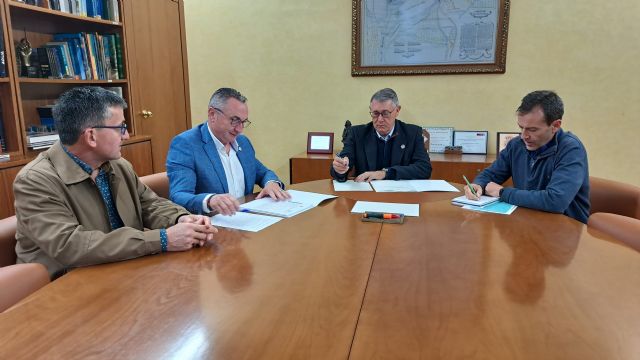 El presidente de la CHS mantiene una reunión de trabajo con el alcalde de Moratalla
