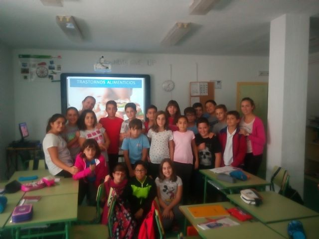 Comienzo del taller 'trastornos alimenticios' en centros educativos