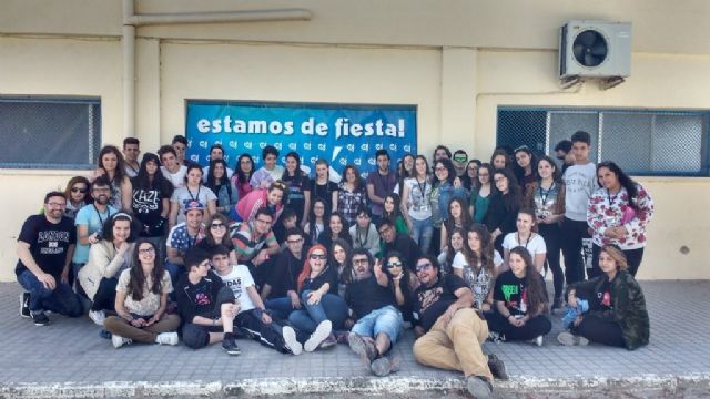 La corresponsal juvenil del IES Pedro Aguilera acude a la formación del programa de Corresponsales Juveniles