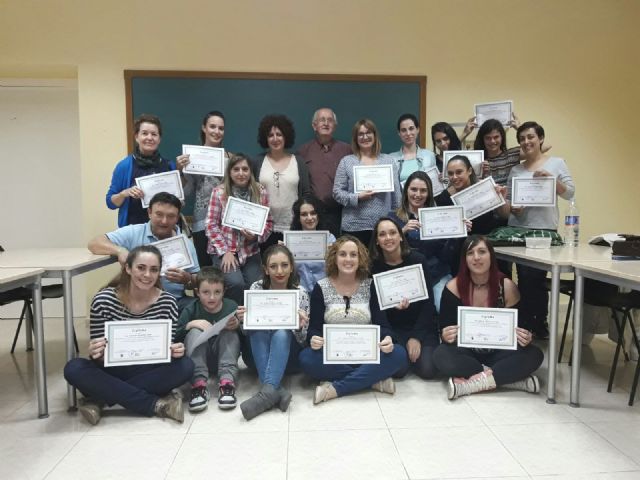 Finaliza uno de los cursos de lengua se signos en Moratalla