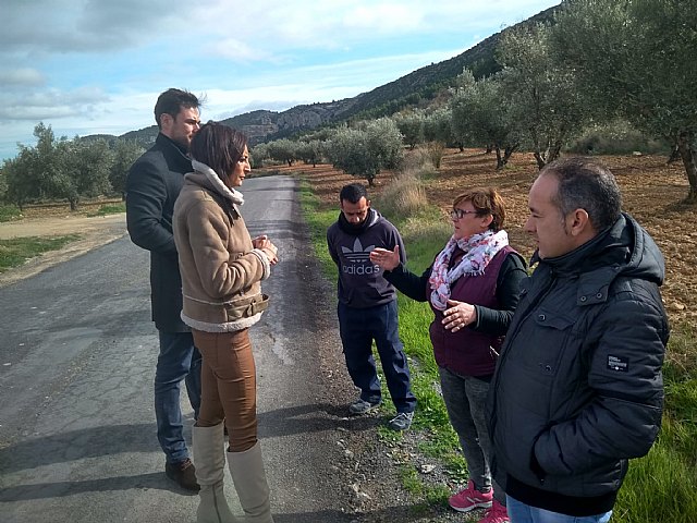 Ciudadanos mediará para desbloquear el arreglo de la carretera de conexión de la pedanía moratallera de Benizar