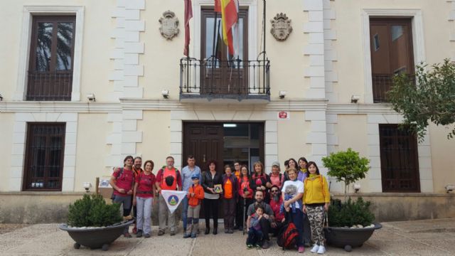 La Agrupación de Senderistas y Montañeros de la Región de Murcia concede el premio Revolcadores al Ayuntamiento de Moratalla